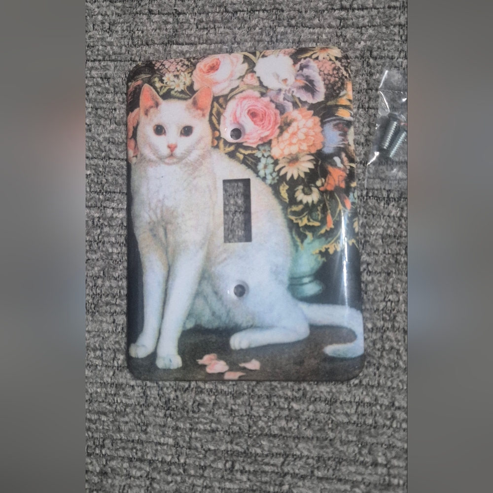 White Cat Floral Single Toggle Light Switch Cover